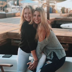 Meet your Posher, Olivia